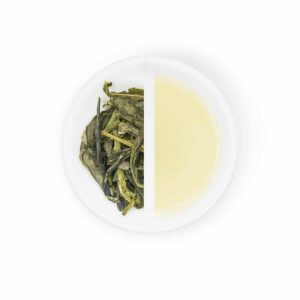 Økologisk long jing dry leaves and tea